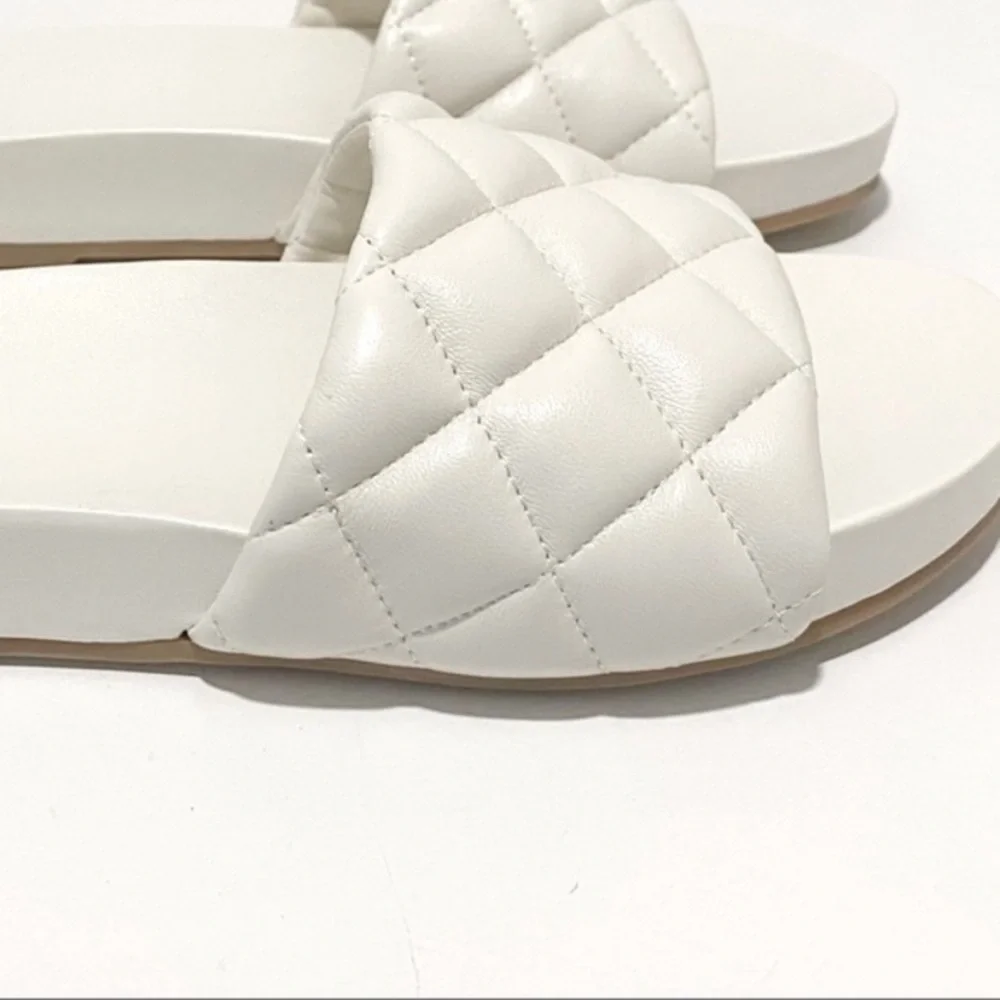 Marc Fisher Ivory Imenal Slip On Leather Sandals NWT